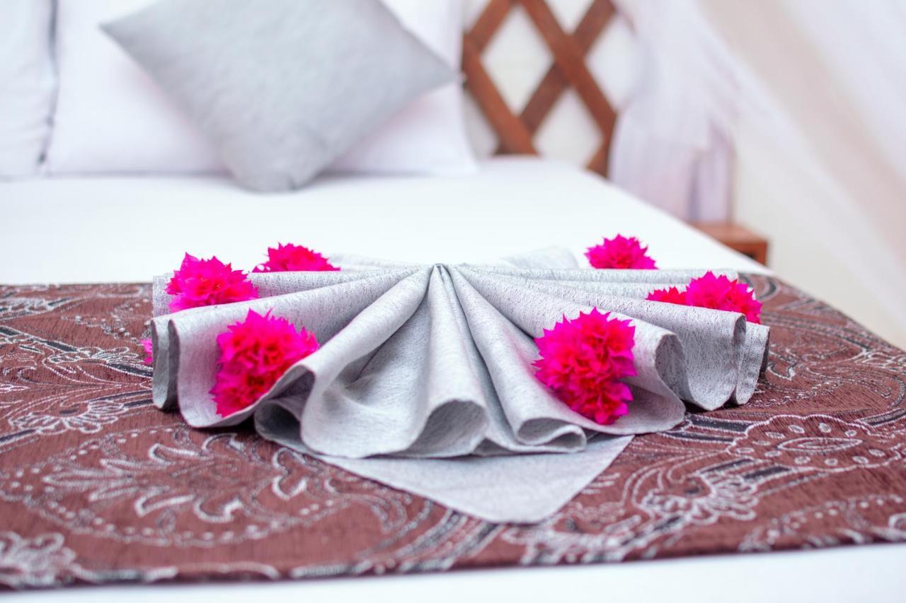 Kuti Hotel Stone Town Zanzibar Ngoại thất bức ảnh