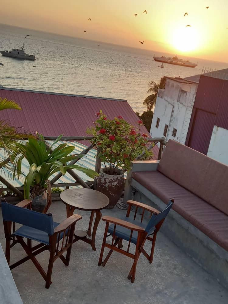 Kuti Hotel Stone Town Zanzibar Ngoại thất bức ảnh
